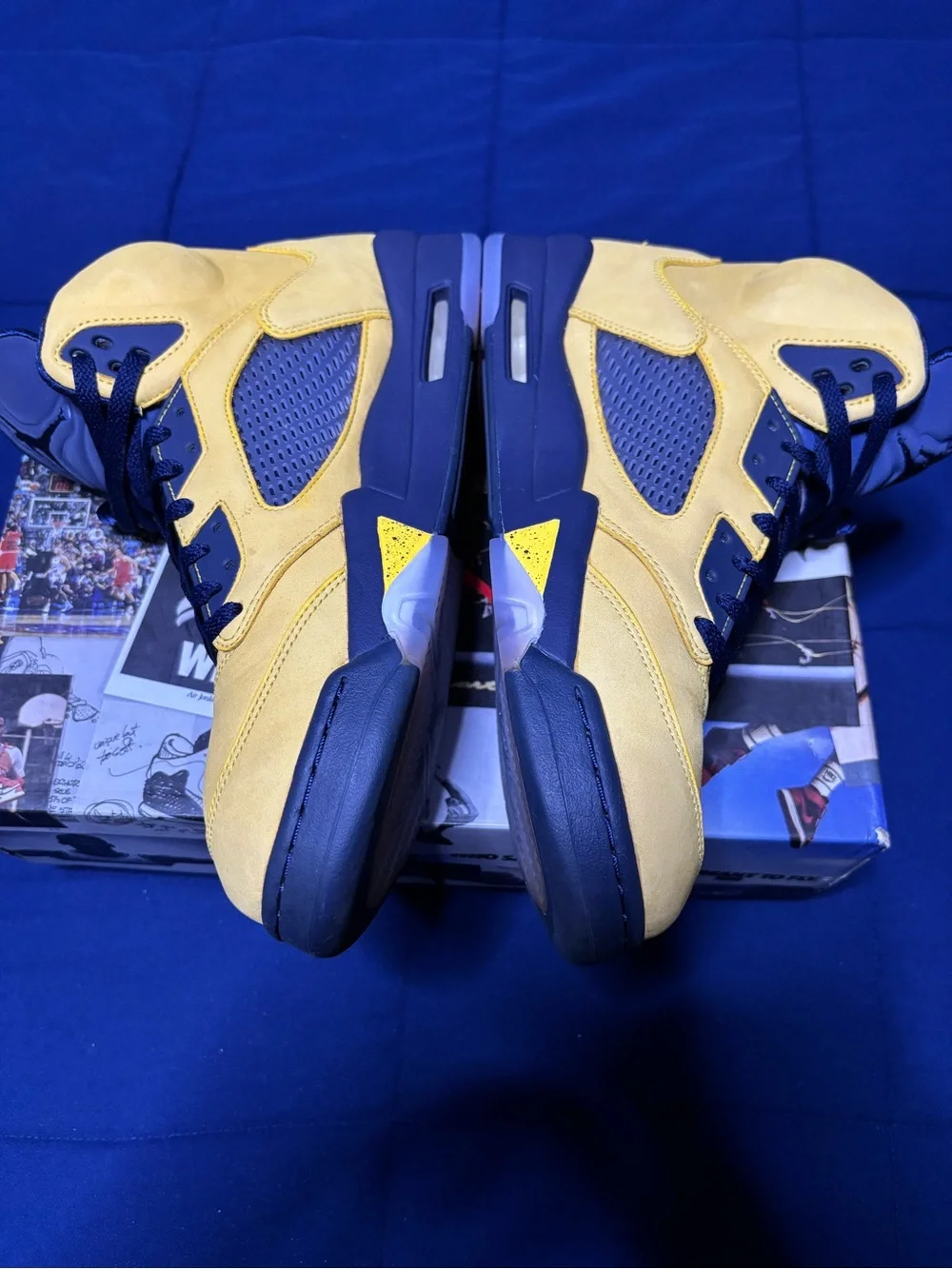 Jordan 5 Retro SP Michigan 2019 Size 13